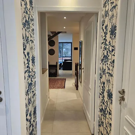 Nomade - Center 180m2, 4 Rooms, Garden & Pool Feriehus