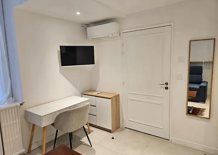 Nomade - Center 180m2, 4 Rooms, Garden & Pool 보르도